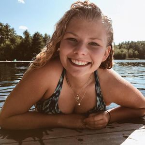 Meet your Posher, Kelsey